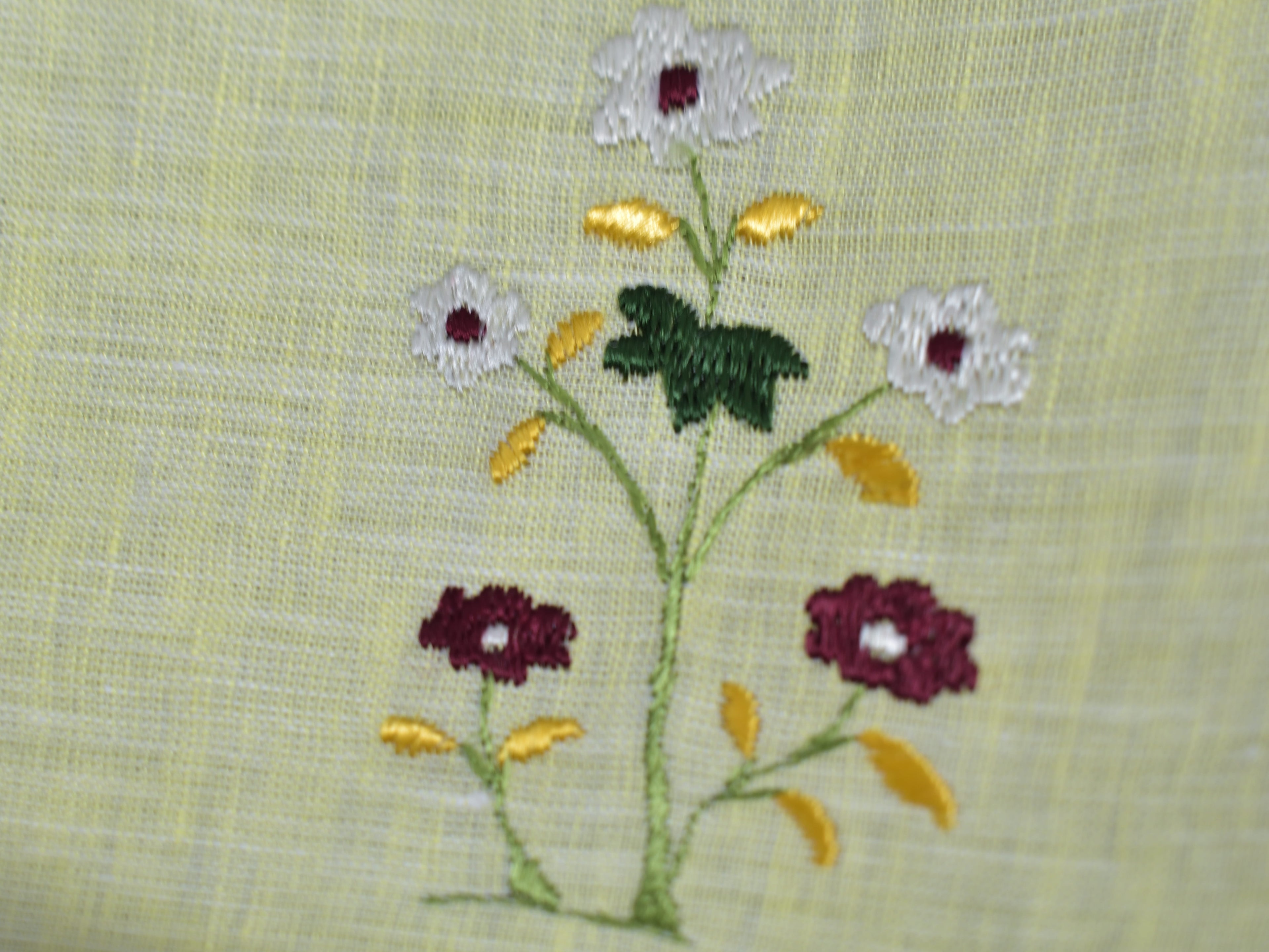 Chamba Rumal - White Daisies | 100% Linen | Limited Edition