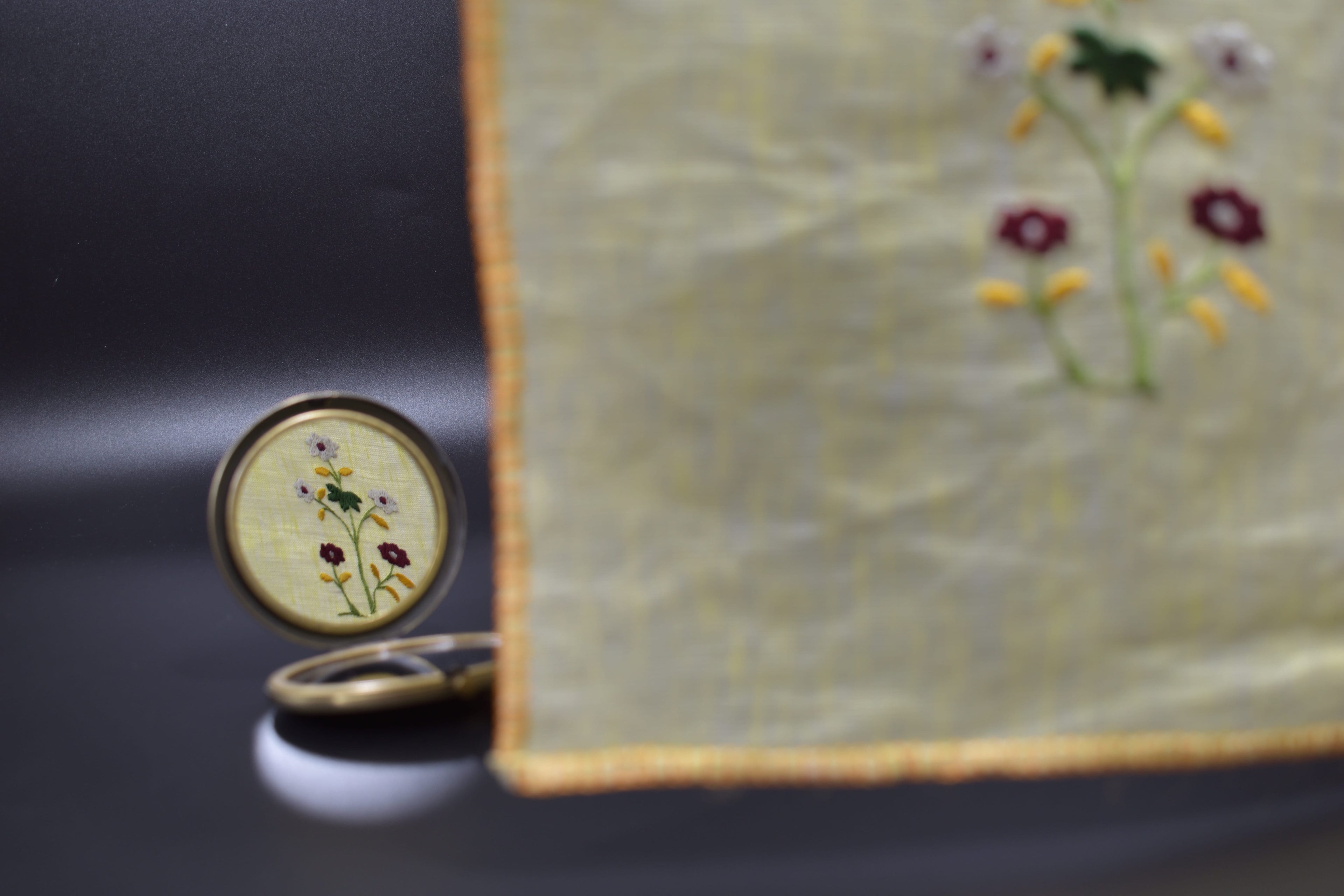 Chamba Rumal - White Daisies | 100% Linen | Limited Edition